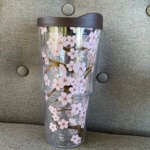Tervis 24 oz cup cherry blossom